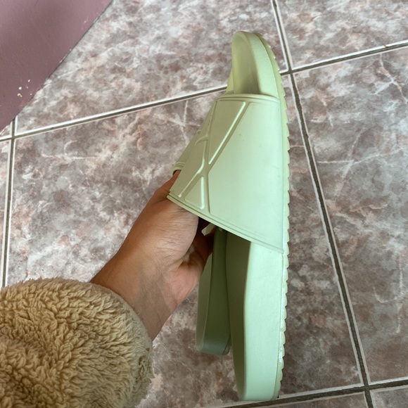 Low sandal slipper foam - Picture 3 of 3